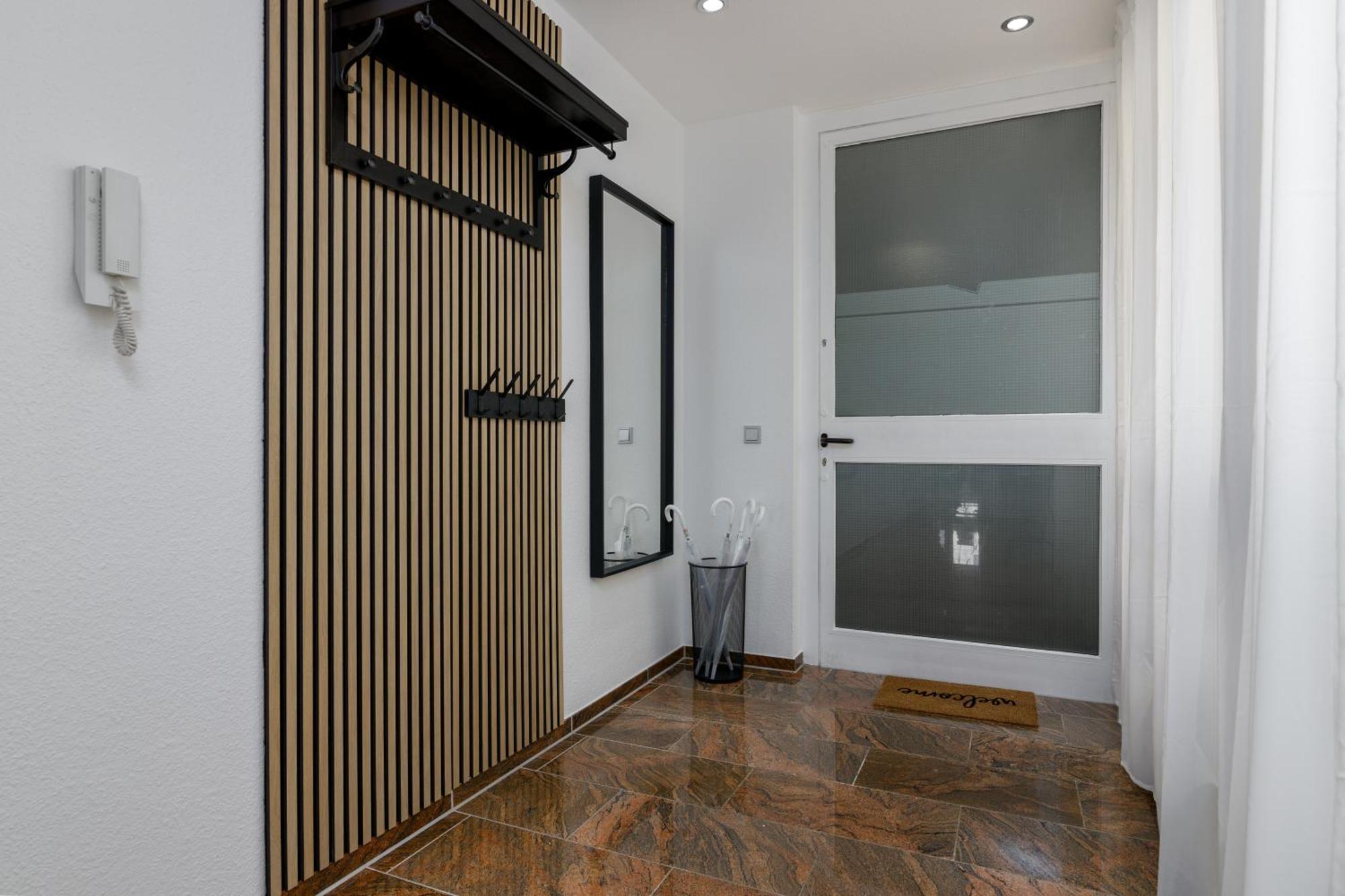 Highlife Apartment One Wiesbaden Wilhelmstrasse Exterior foto
